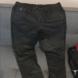 Guess jeans biker slim fit size 31x32